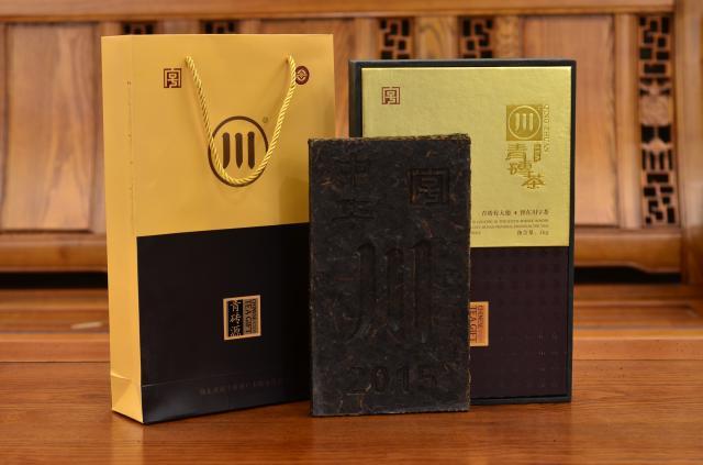 1000克青砖茶硬盒